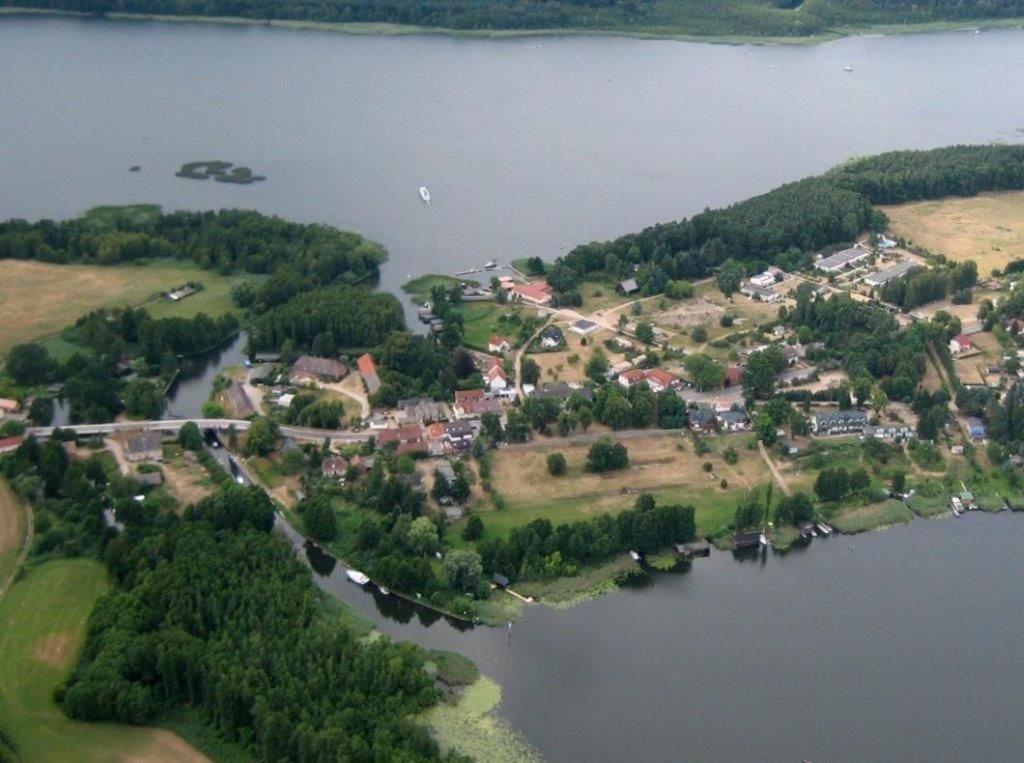 Zwei Seen Ferienhaus Canow Екстериор снимка