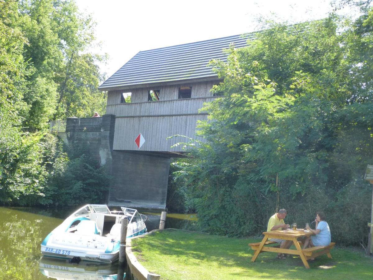 Zwei Seen Ferienhaus Canow Екстериор снимка